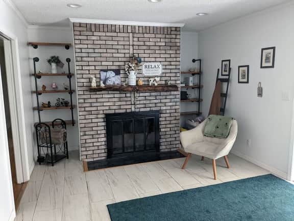 Cozy Home Near Ft. Jackson in Great Neighborhood